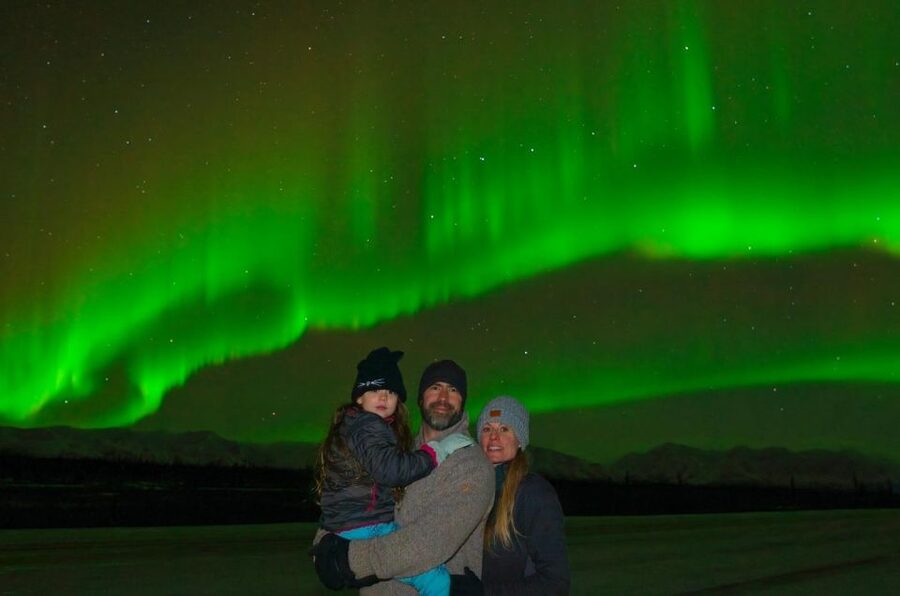 From Fairbanks: Northern Lights Aurora Tour with Photography - What the $210 price buys you