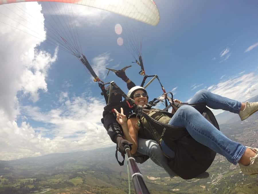 From Medellín: Paragliding Tour with GoPro Photos & Videos - The 10:00 pickup keeps the morning simple