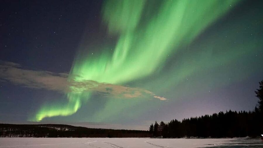 From Rovaniemi: Northern Lights Photo Tour with Pickup - Taking better Northern Lights photographs