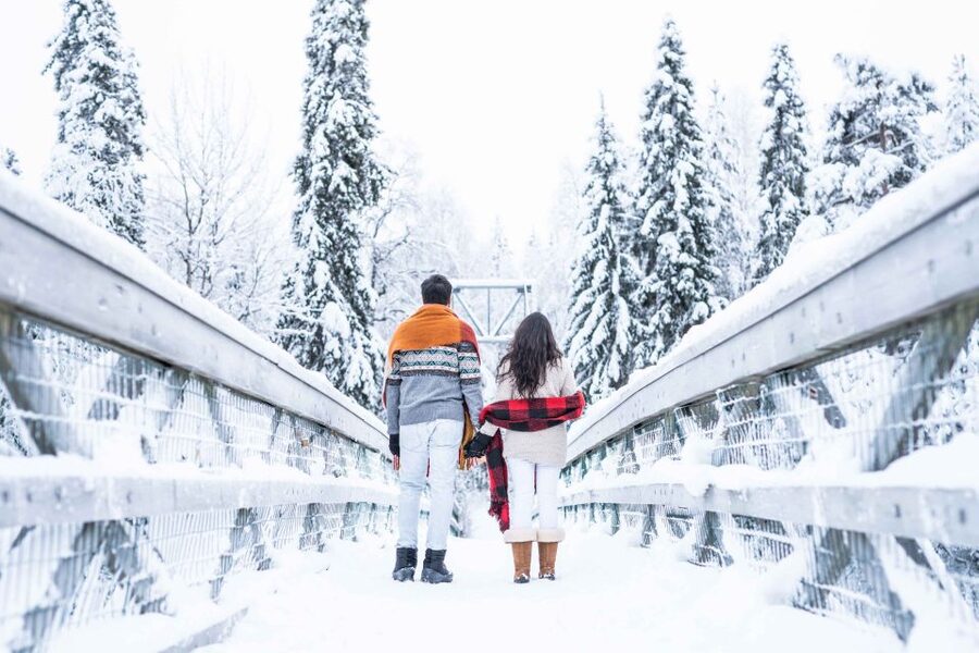 From Rovaniemi: Private Photoshoot in the Lappish Wilderness - What the photo package gives you