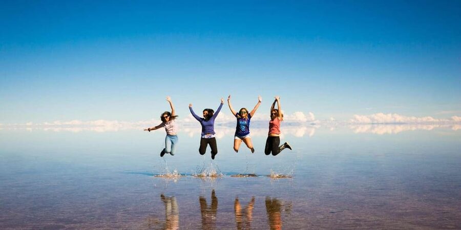 From Uyuni: Uyuni Salt Flats Tour + Photoshoot + Sunset - Transport, timing, and what is included