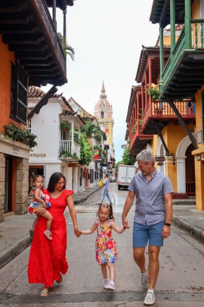 Gastronomic tour and professional photos in the old city