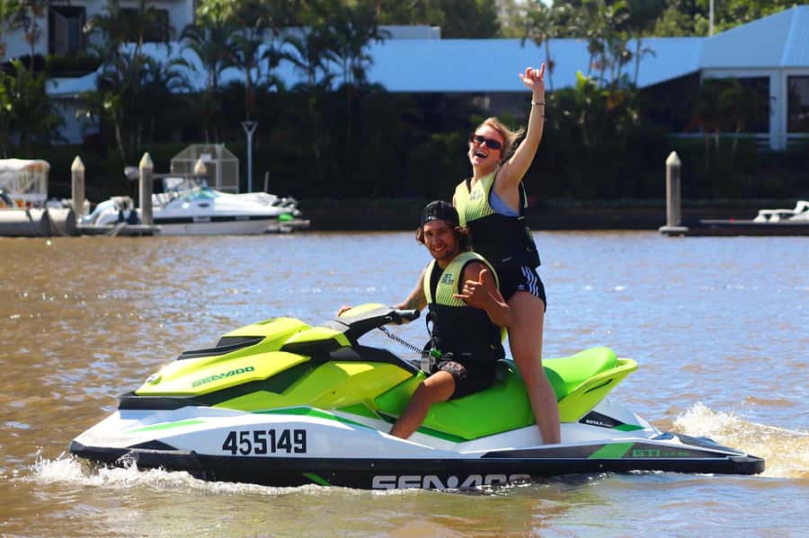 Gold Coast: 1-Hour Jet Ski Ride -No slow zones + Free Photos - Leaving Paradise Point for open water