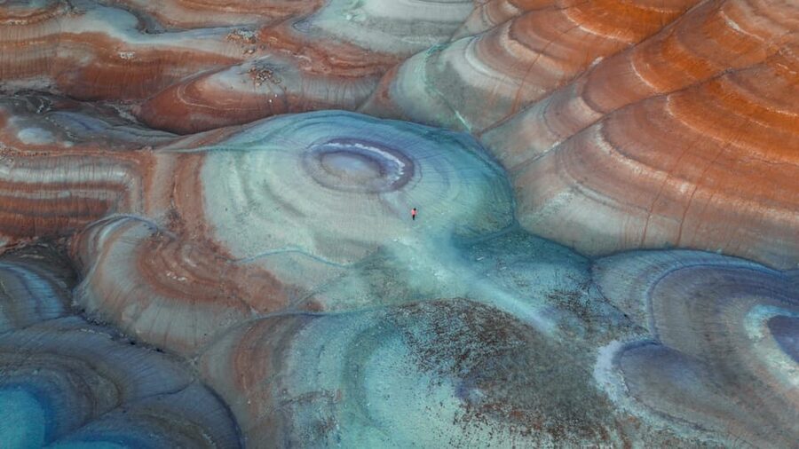 Hanksville/Torrey: Bentonite Hills Drone/Photography Tour - Why the Bentonite Hills look like another planet