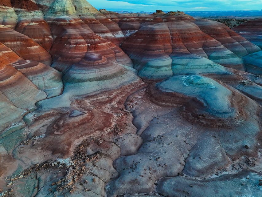 Hanksville/Torrey: Bentonite Hills Drone/Photography Tour - What guides Jenny and Mel add