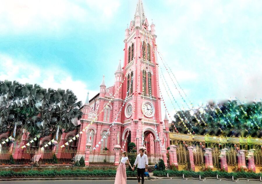 Ho Chi Minh City Instagram Tour: Hidden Gems (All-Inclusive) - The Pink Church in the afternoon