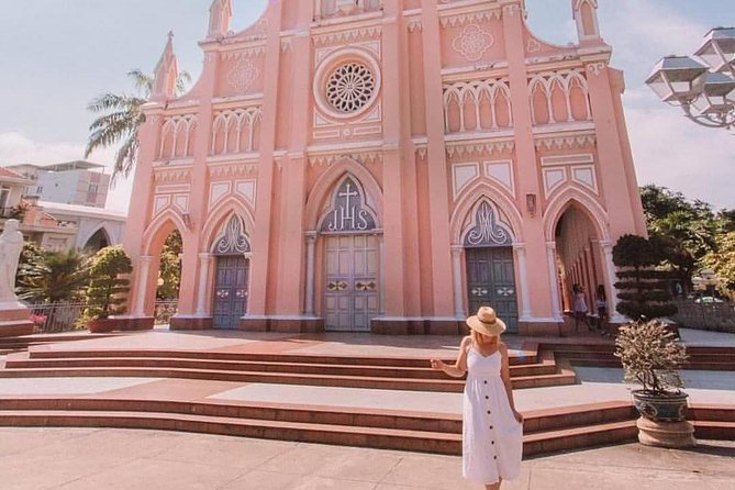 ️ Ho Chi Minh City Instagram Tour: Hidden Gems (Private & All-Inclusive) - Lunch, coffee, dessert, and the practical value of inclusion