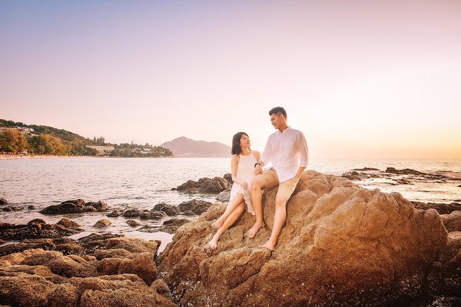 Holiday travel photoshoot in Phuket - Why the sunset timing matters
