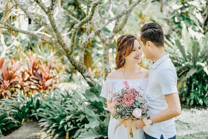 Holiday travel photoshoot in Phuket - Photo delivery: many originals, fewer edited images