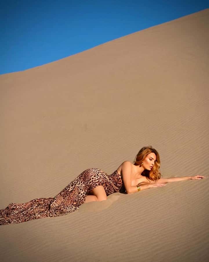Hurghada: Private Photoshoot with Hotel Pickup and Drop-off - What the locations add to the pictures