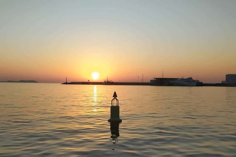 Ibiza: Beaches and Caves Instagram try-Snorkel experience - Music, drinks, and the party atmosphere