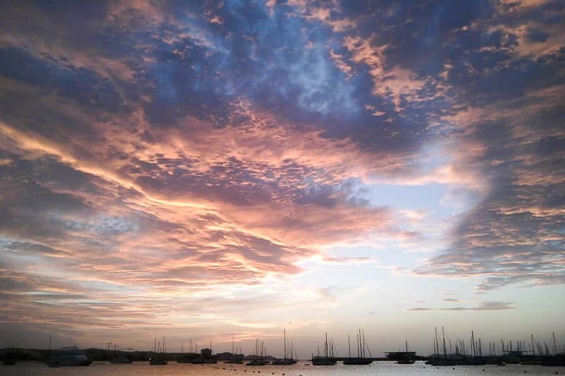 Ibiza: Beaches and Caves Instagram try-Snorkel experience - Starting at San Antonio Port
