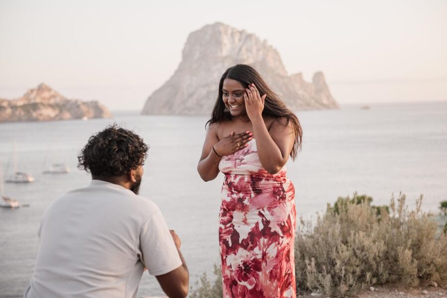 Ibiza: Photoshoot at Es Vedrá panoramic viewpoint & sunset - Booking details worth keeping in mind