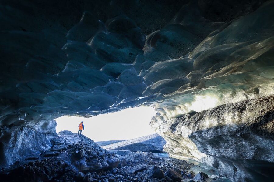 Iceland: Ice Cave Captured with Professional Photos - Is $181 a fair price?