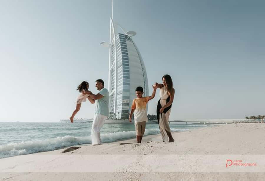 Instagram tour of Dubai with a private photographer. - Key things to know before booking