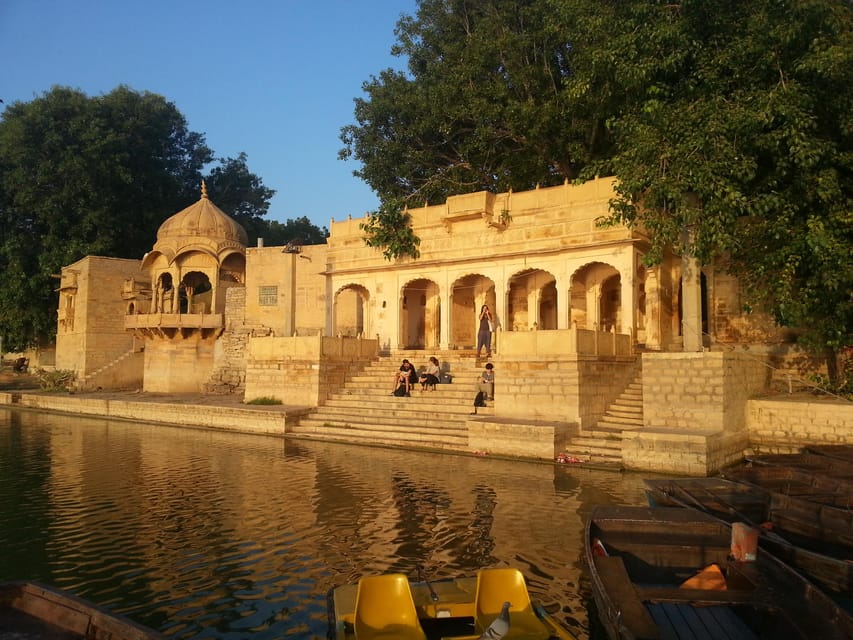 Instgram Reels with Best Photography Spots Tour of Jaisalmer - Evening bazaars for color and candid pictures
