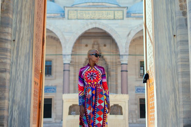Istanbul Photoshoot at Top Spots - Starting Beside the German Fountain