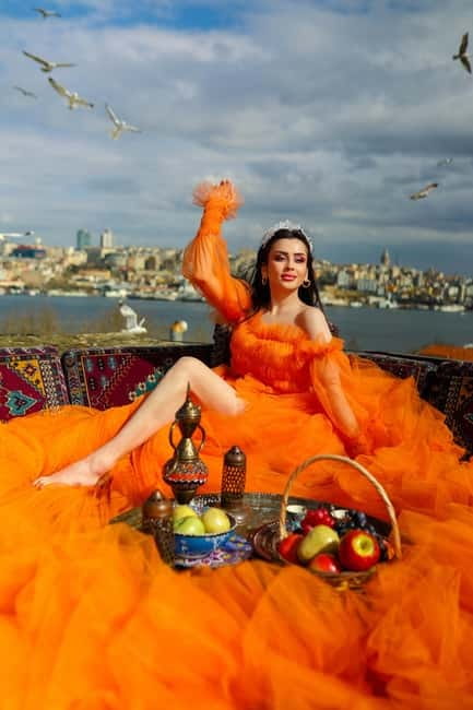Istanbul: Professional Private Rooftop, Indoor Photoshoot - Istanbul Views From the Terrace