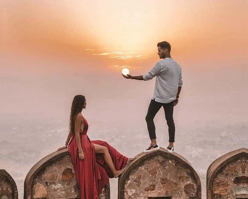 Jaipur: Instagram Photo Experience with a Guide - City Palace and Jantar Mantar bring variety to the morning