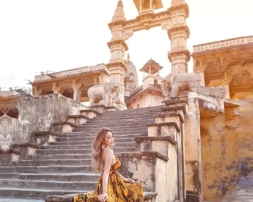 Jaipur: Instagram Photo Experience with a Guide - Amer Fort supplies the grandest photo settings