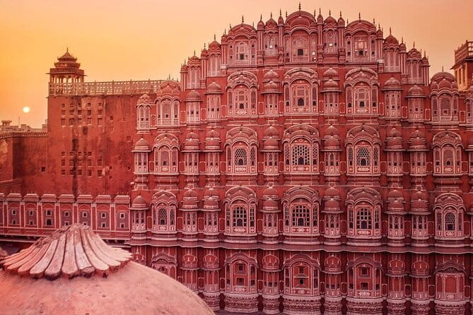 Jaipur Instagram Tour of Photogenic Spots - Albert Hall Museum adds detail and color