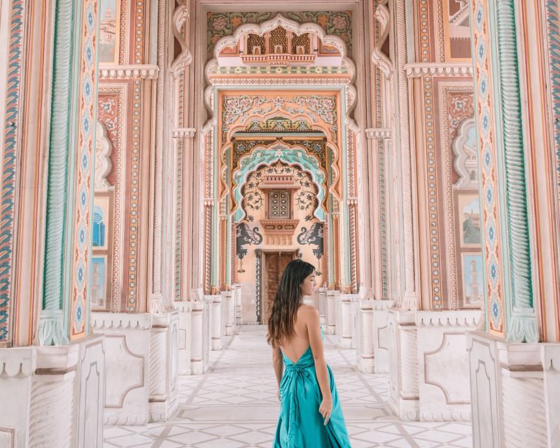 Jaipur: Instagram Tour of The Best Photography Spots - Patrika Gate and the best start for portraits