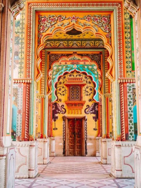 Jaipur: Instagram Tour of The Top Photography Spots - Amber Fort: the largest stop of the day