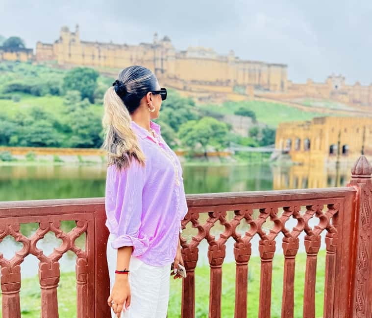 Jaipur: Private Tour for Instagram and Photography Lovers - Patrika Gate opens the morning in color