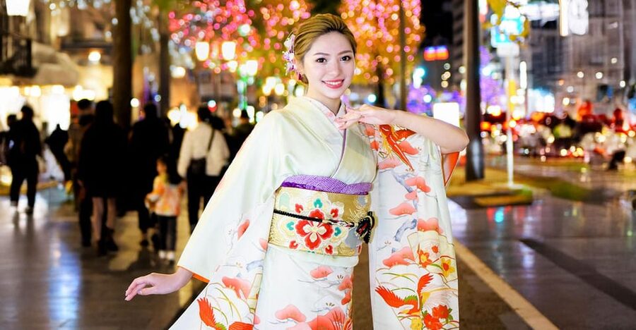 Kimono photoshoot-Includes 100 photo data - What the 100 photo files mean in practical terms