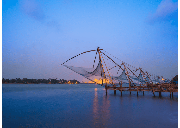 Kochi Insta Photo Walk with Tuk Tuk Ride Experience - Mattancherry Palace and the old Syrian church