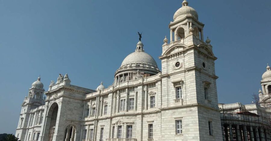 Kolkata Full-Day Street Photography Tour - Starting at 8:00 with a private car