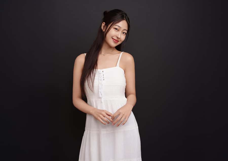 Korean-Style Profile Photoshoot | Seoul - Who will get the most from this experience?