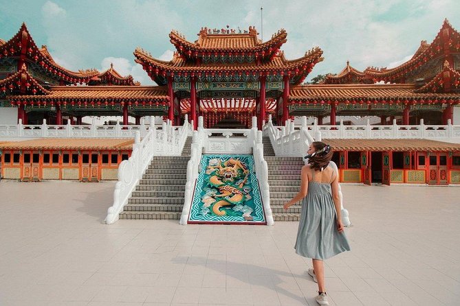 ️ Kuala Lumpur Instagram Tour: Most Famous Spots (Private & All-Inclusive) - National Mosque: A Calm Start to the Morning
