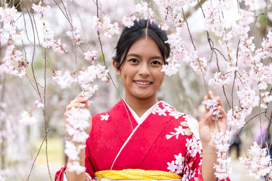 Kyoto Kimono Professional Photoshoot - Should you book this Kyoto kimono photoshoot?