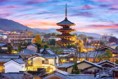 Private Tour/Luxury Vehicle with Guide & photographer