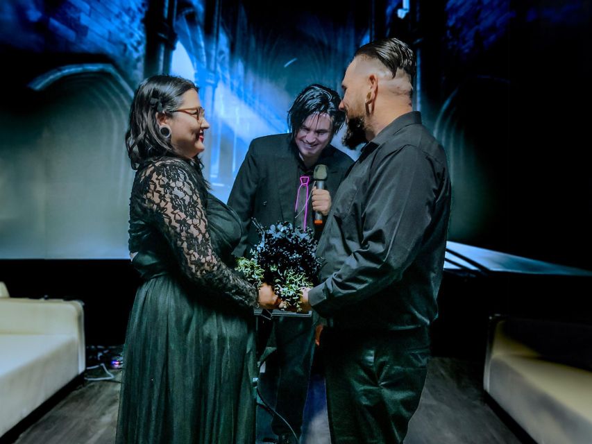 Las Vegas: Haunted House Wedding Ceremony + Photography - Key details to know before booking