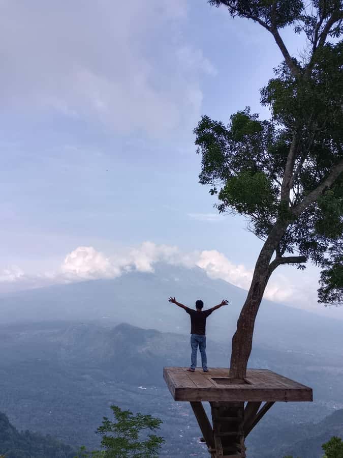Lempuyang Gate Heaven: Best Famous Spots for Instagram - Choosing between the six route options