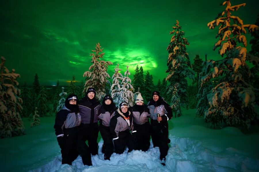 Levi: Best & Original Northern Lights Hunting & photography - The photography service is more useful than a souvenir snapshot