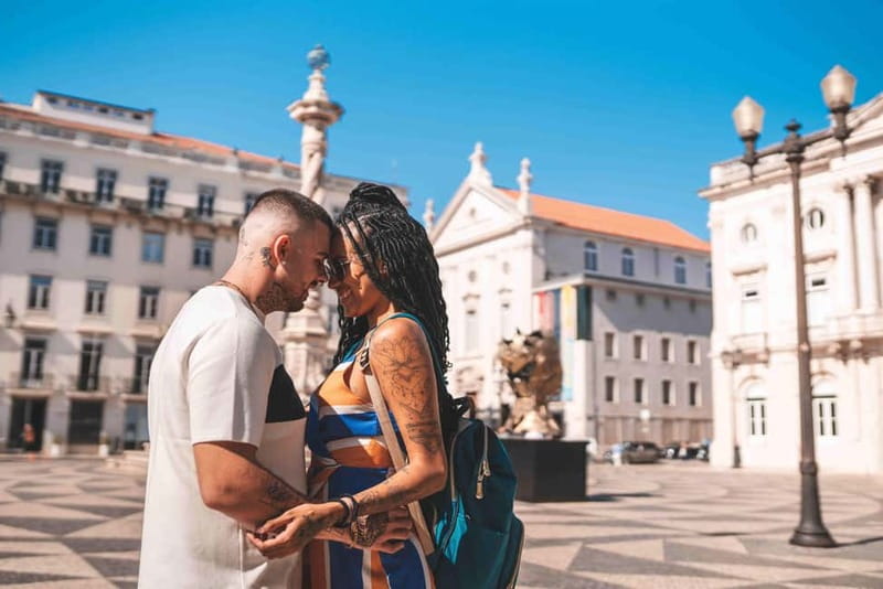 Lisbon Photoshoot - How the photographers help you look natural