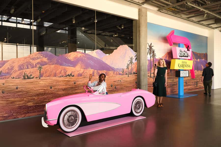 Los Angeles: Academy Museum of Motion Pictures Ticket - Fanny’s and the cheaper food option