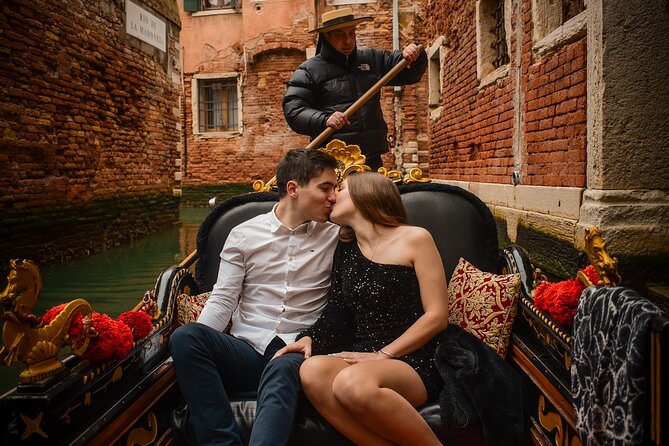 Luxurious Photoshoot in Venice - Why a Venice photo session can be worth the cost