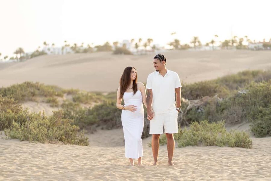 Maspalomas dunes: Vacation photoshoot - Capture your moments - Meeting Carolina at Cafe Mozart II