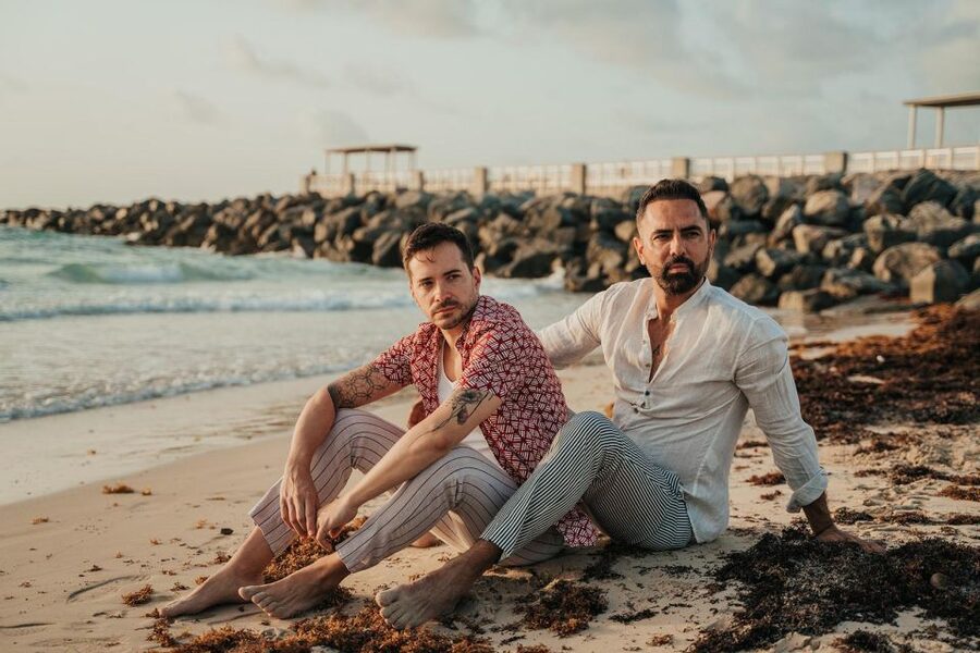 Miami Beach Professional Photoshoot - Key Details at a Glance