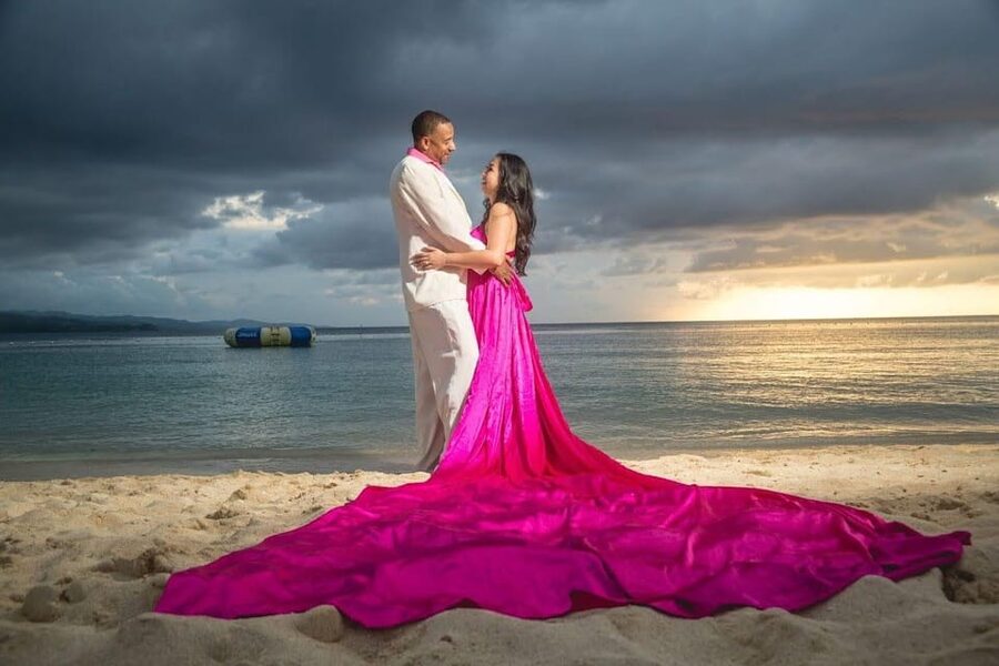 Montego Bay: Flying Dress Photoshoot in Montego Bay Jamaica - Who should book the Montego Bay flying dress shoot?