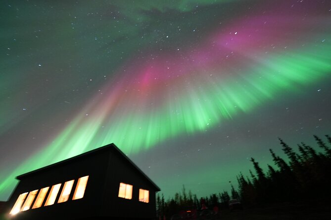 Mountaintop 360° Best Alaskan Cabin with Photography @Aurora Camp - Why this Fairbanks aurora outing works