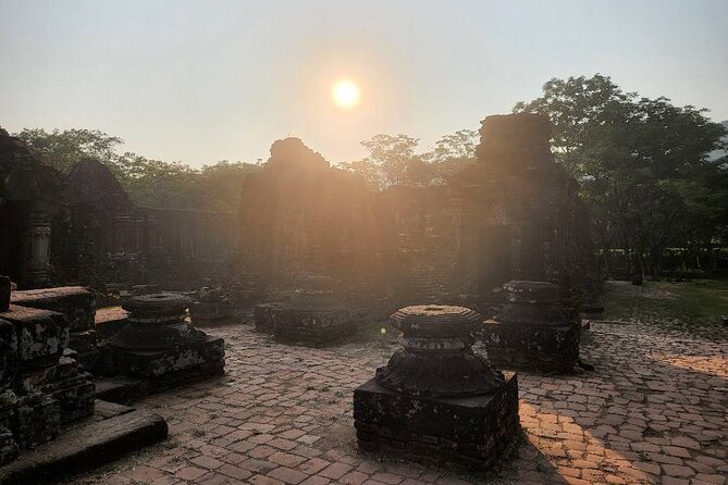 MY SON SUNRISE TOUR to avoid Crowds, Take Nice Photos from HOI AN or DANANG CITY - Key points at a glance