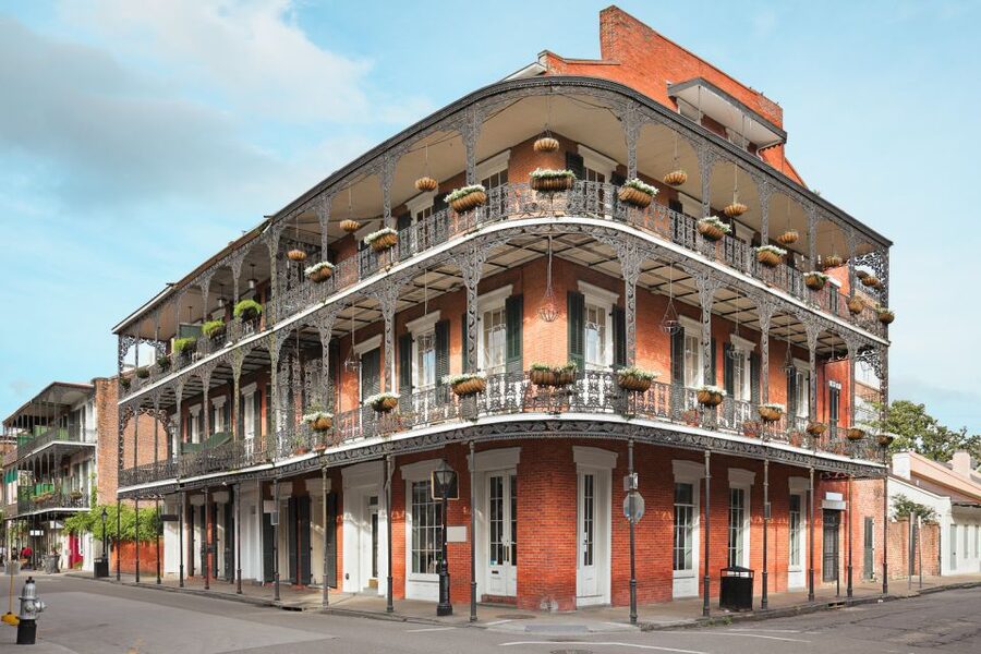 New Orleans: French Quarter Photo Shoot and Walking Tour - What this one-hour experience actually is