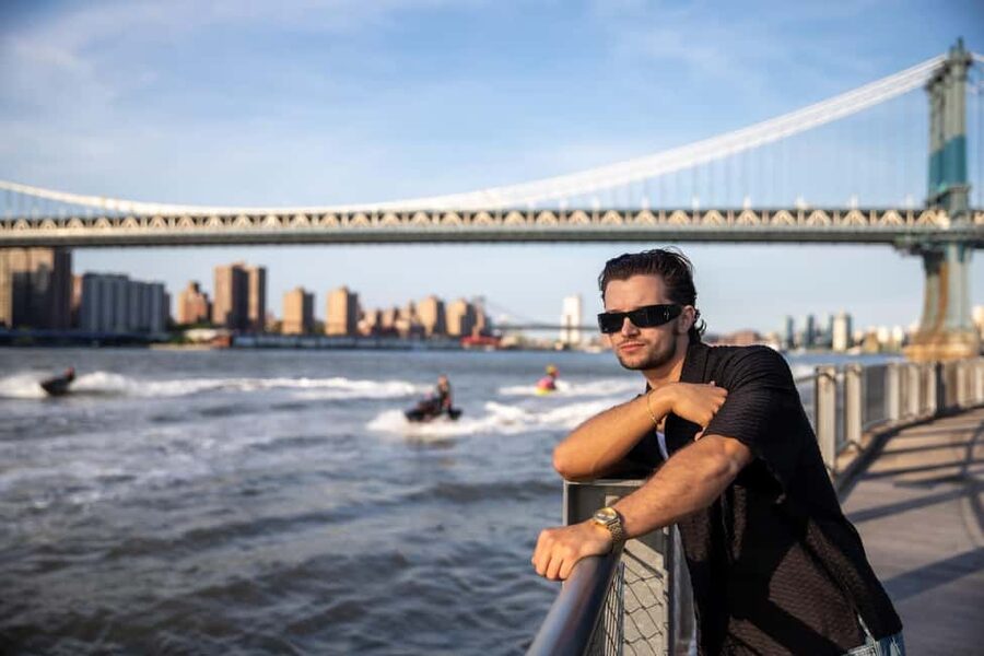 New York: 1-hour Photoshoot in Iconic Locations - What the one-hour New York photoshoot is really like