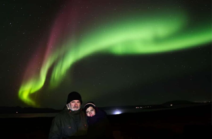 Northern Lights: 4x4 Adventure with Treats, Photos & Cocoa - The guides are the heart of the evening
