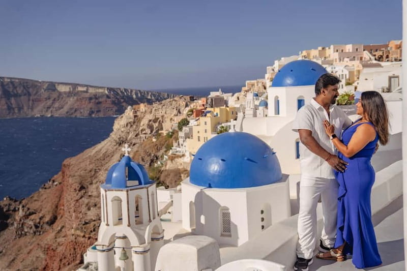 Oia: Couple Photoshoot Seprate Entrance to Blue Dome - Starting near the bus stop from Fira
